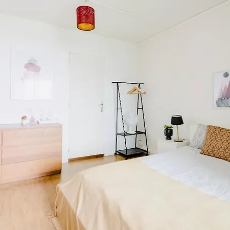 Habitación en casa particular Privée Avec Grande Terrasse Au Centre